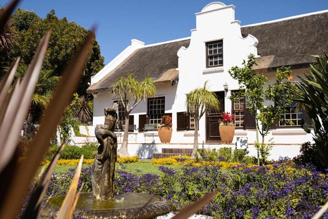 Cape Village Lodge Durbanville Buitenkant foto