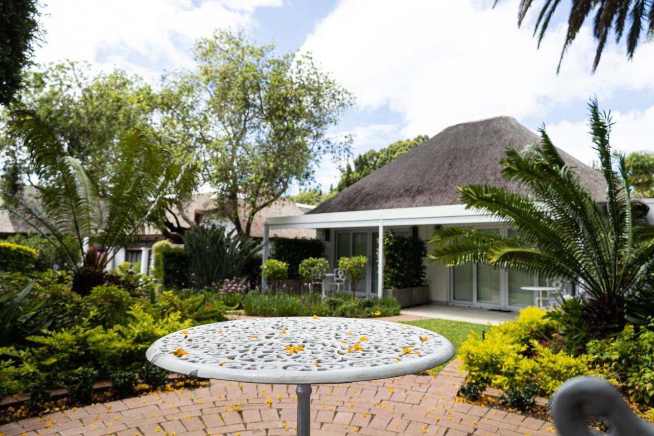 Cape Village Lodge Durbanville Buitenkant foto