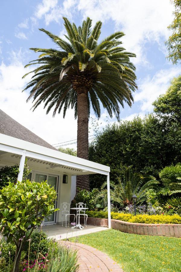 Cape Village Lodge Durbanville Buitenkant foto