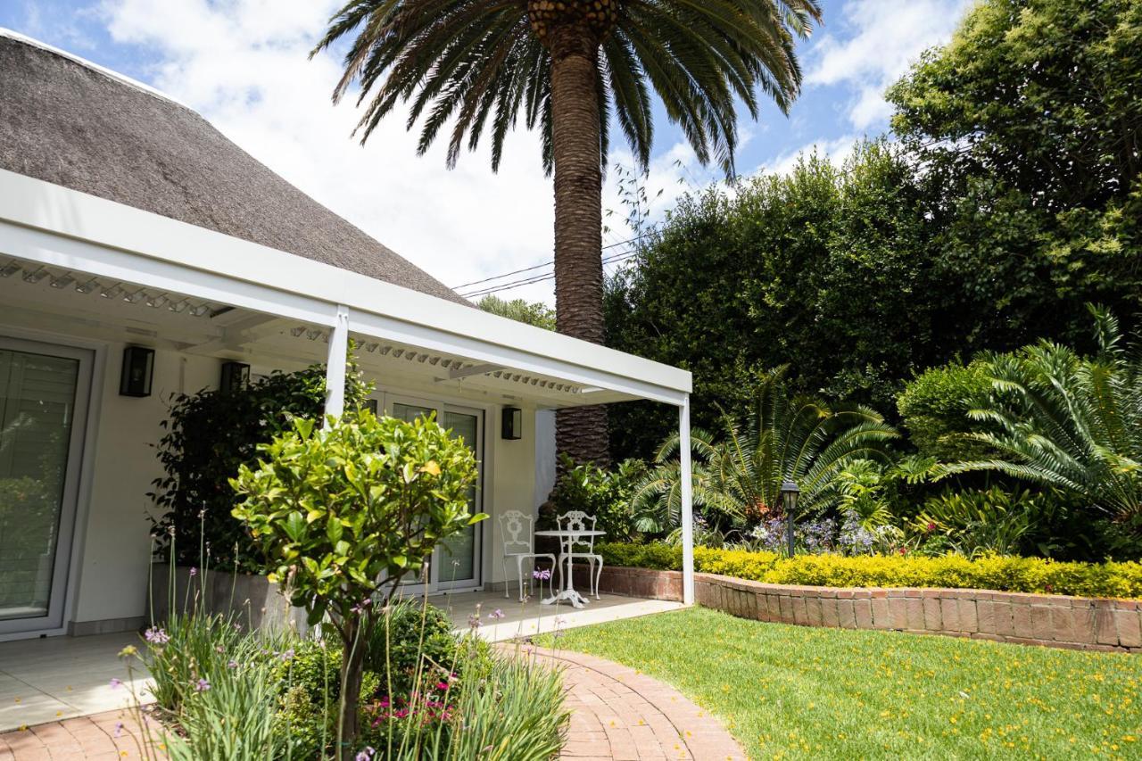 Cape Village Lodge Durbanville Buitenkant foto